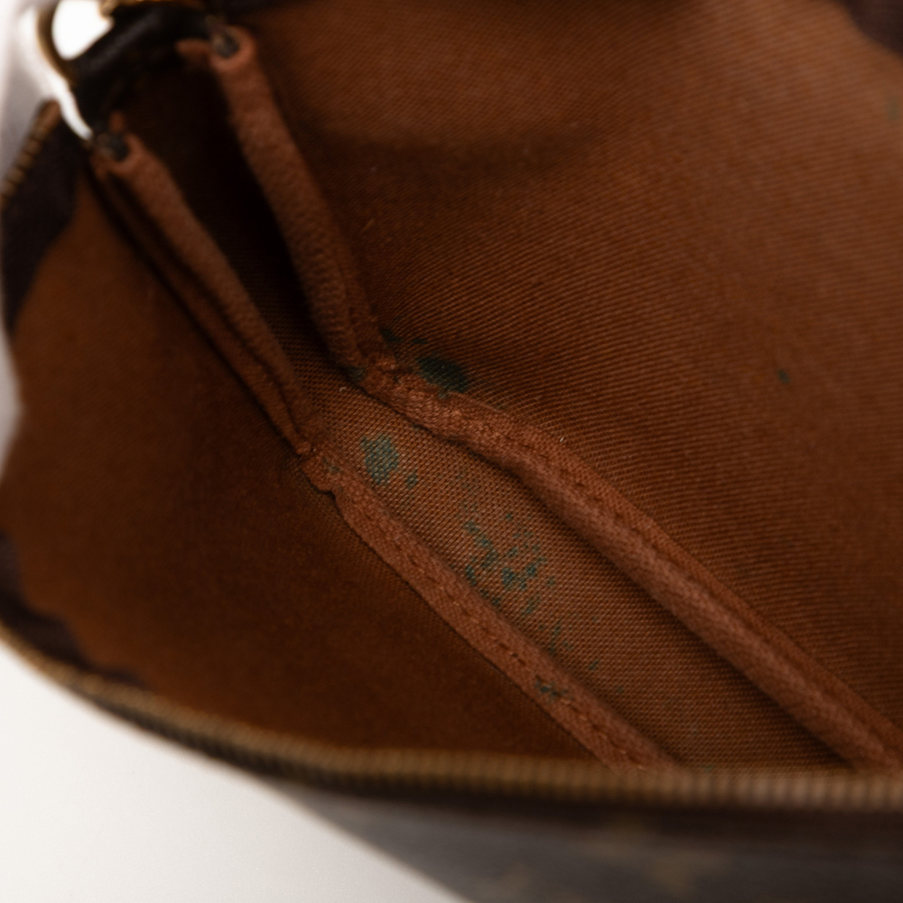 Pre-Loved Louis Vuitton Monogram Pochette Accessoires - Picture 7 of 9